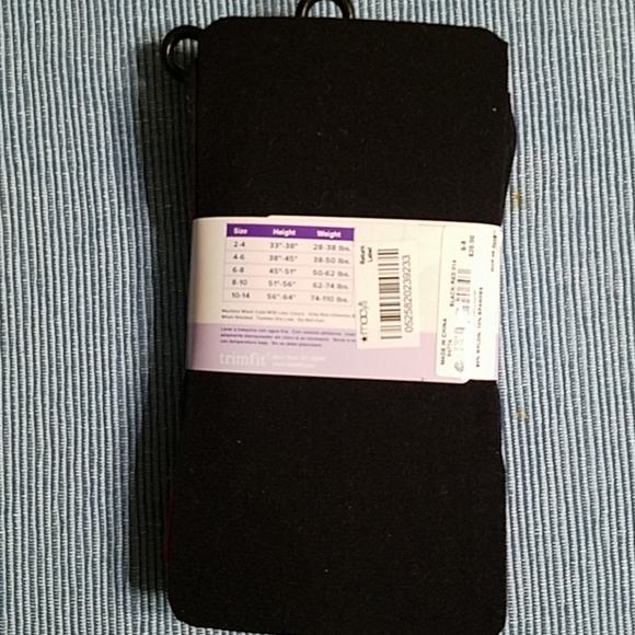 Girls size 6-8 tights - Picture 3 of 5